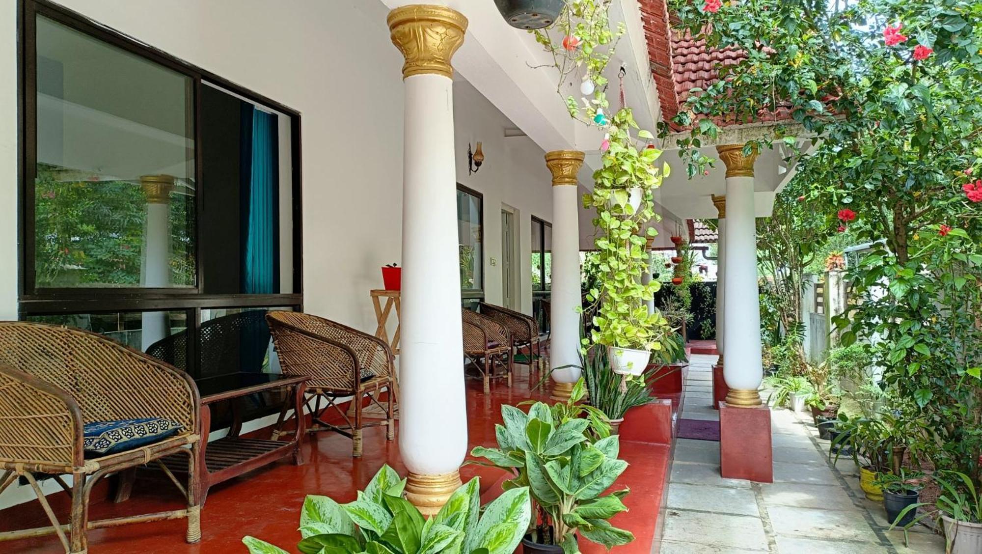 Marari Beach Cleetus Homestay Mararikulam Exteriör bild