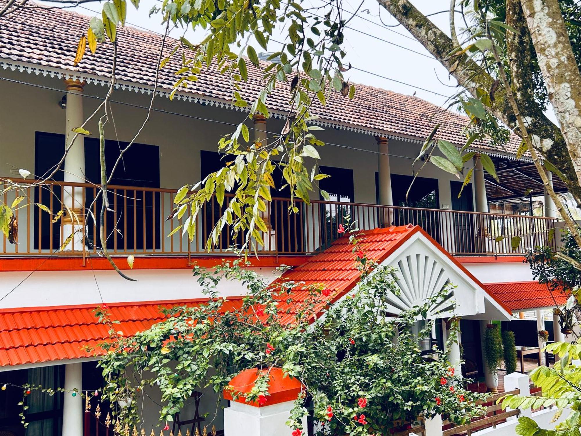 Marari Beach Cleetus Homestay Mararikulam Exteriör bild