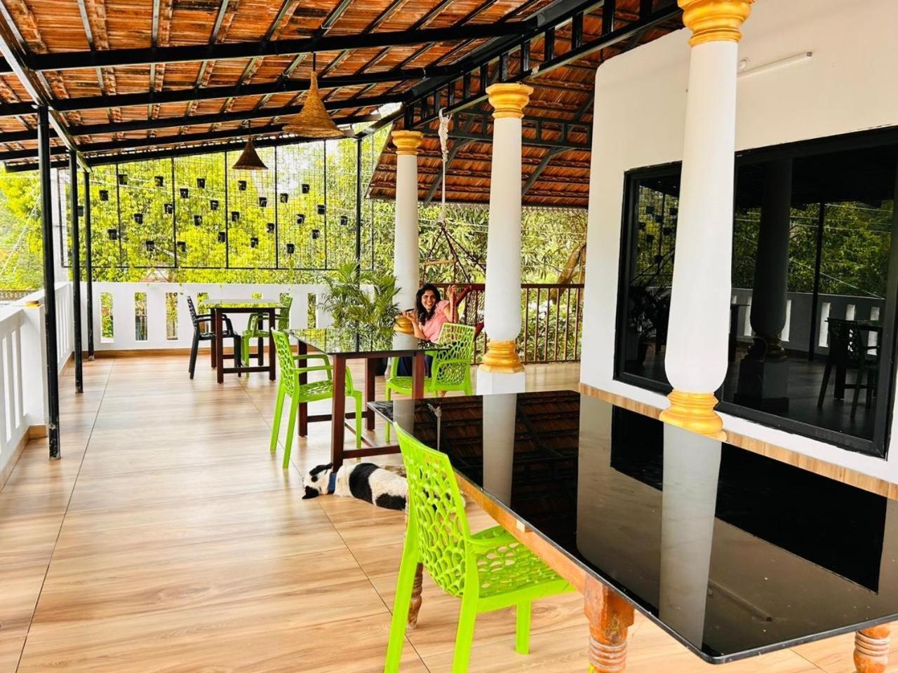 Marari Beach Cleetus Homestay Mararikulam Exteriör bild