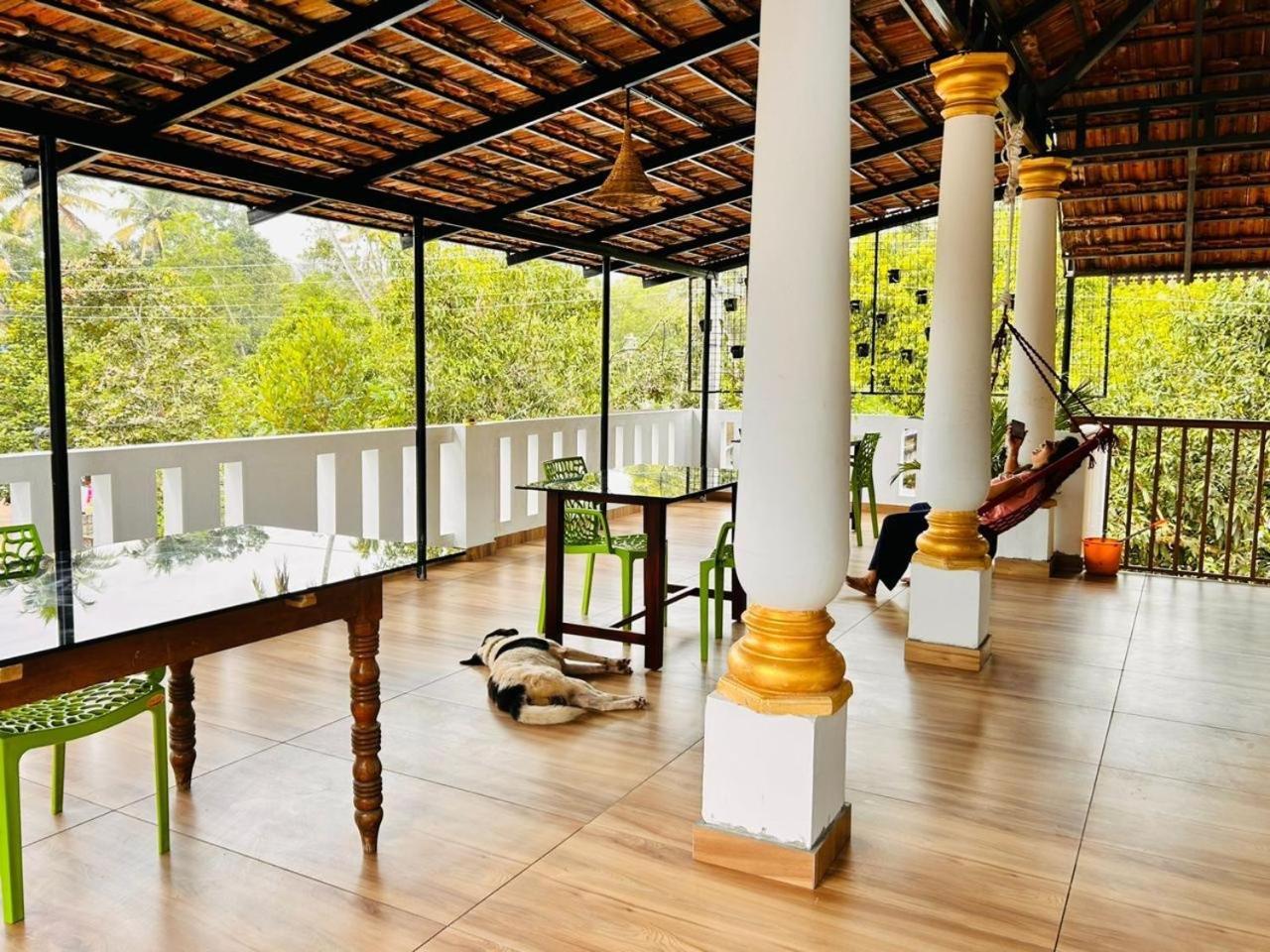 Marari Beach Cleetus Homestay Mararikulam Exteriör bild